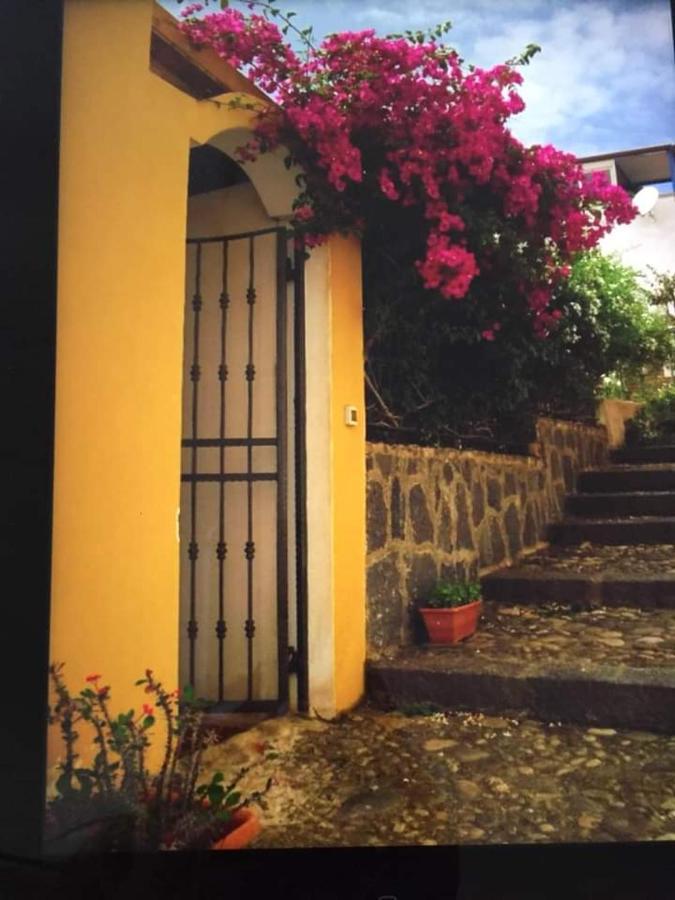 Casa Tufo Isola di Ustica Exterior foto